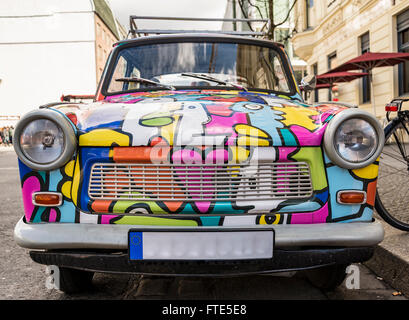 Colorate Trabant 601 Foto Stock