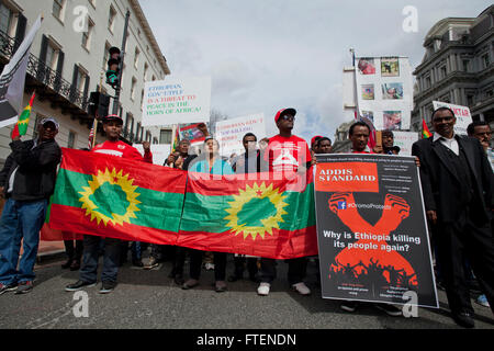 Venerdì, 11 marzo 2016, Washington DC USA: Proteste contro il governo etiope assassina guerra in Oromia, Etiopia Foto Stock