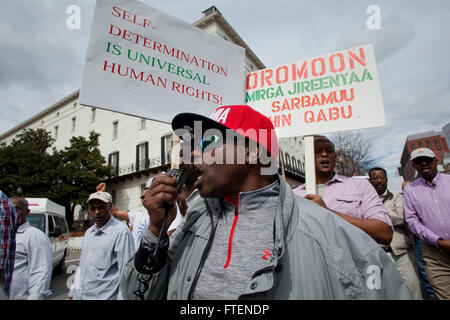 Venerdì, 11 marzo 2016, Washington DC USA: Proteste contro il governo etiope assassina guerra in Oromia, Etiopia Foto Stock