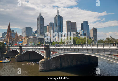 Southbank e Princess Ponte sul Fiume Yarra Melbourne Australia Foto Stock