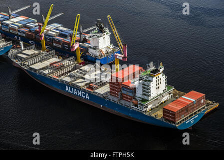 Vista aerea del porto Cargo Chibatao Foto Stock