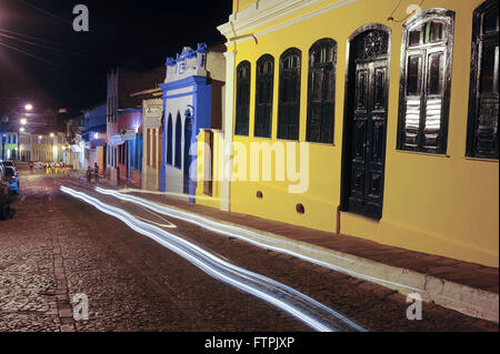 Vista notturna delle case nella città di Lençóis Chapada Diamantina Foto Stock