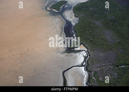 Vista aerea da Lagoa Jacarepia em processo de assoreamento Foto Stock