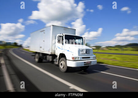 Carrello in Washington Luiz Highway - SP-310 - Sao Carlos regione - Sao Paulo membro Foto Stock