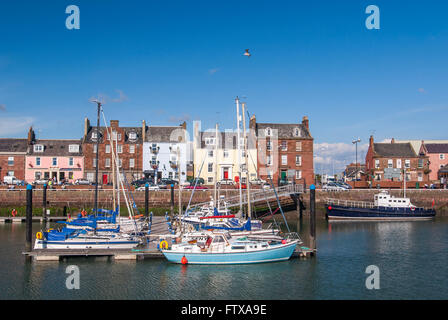 Il porto a Arbroath in Scozia Angus. Foto Stock