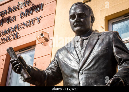 Nuovo James Connolly memorial statua sul Falls Road, Belfast. Foto Stock