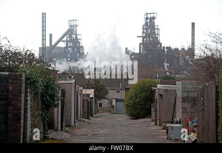 Port Talbot, Regno Unito. 31 Mar, 2016. La Tata Steel Works in Port Talbot questo pomeriggio. Tata Steel è la vendita di tutta la sua perdita di affari NEL REGNO UNITO, con più di 4 mila posti di lavoro presso il Port Talbot sito attualmente a rischio. Credito: Phil Rees/Alamy Live News Foto Stock