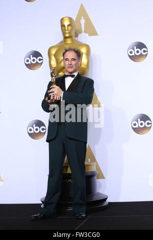 La 88th Oscar live dal Dolby Theatre - Sala stampa dotata di: Mark Rylance dove: Los Angeles, California, Stati Uniti quando: 28 Feb 2016 Foto Stock