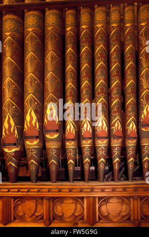 San Martino La chiesa Parrocchiale Dorking. Interno. Ralph Vaughan Williams connessione. Organo a canne. 1872-1958. Compositore inglese. Foto Stock