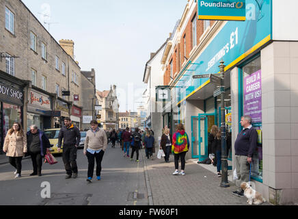 Sconto poundland store in cricklade street ,, Cirencester Gloucestershire, Regno Unito Foto Stock