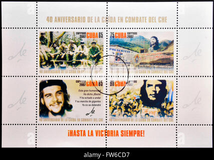 CUBA - circa 2007: francobolli stampati in Cuba dedicata al quarantesimo anniversario della caduta in combattimento del Che, fino alla vittoria sempre! Foto Stock