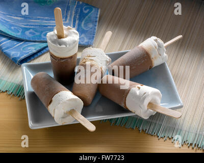 Paleo congelati cioccolata calda pop Foto Stock