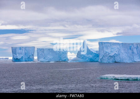 Iceberg in Antartide Suono, Penisola Antartica, Antartide. Foto Stock