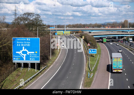 La M65 svincolo sulla M6 in direzione nord a Preston in Lancashire Foto Stock