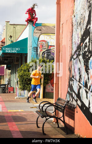 Downtown arts district aka Dada, commercio Street, Winston-Salem, North Carolina, Stati Uniti d'America. Foto Stock