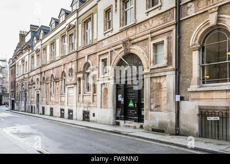 YHA London St Pauls Hostel, Carter Lane, City of London, Inghilterra, Regno Unito Foto Stock