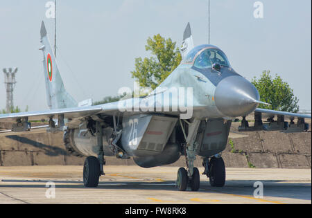 Bulgarian Air Force MiG-29 durante l'esercizio Thracian Star 2015 in Bulgaria. Foto Stock