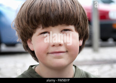 Ritratto, ragazzo con lentiggini Foto Stock