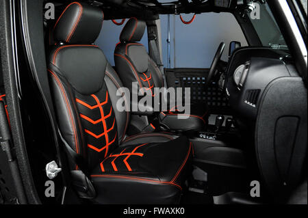 1 aprile 2016: 2016 Jeep Wrangler custom fuoristrada Foto Stock