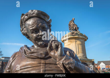 Falstaff, dettaglio della statua di Falstaff che comprende parte del Shakespeare Gower Memorial nel centro di Stratford Upon Avon, Inghilterra, Regno Unito Foto Stock