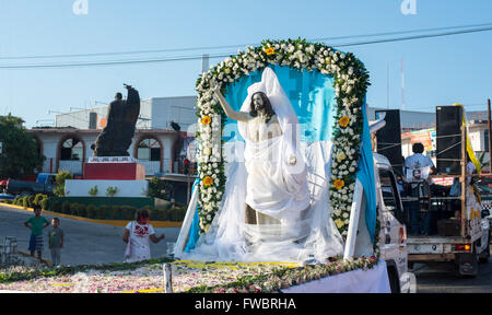 Processione di pasqua a Puerto Escondido Messico Foto Stock