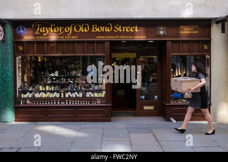 Taylor di Old Bond Street negozio di lusso sulla finestra di Jermyn Street a Londra Foto Stock