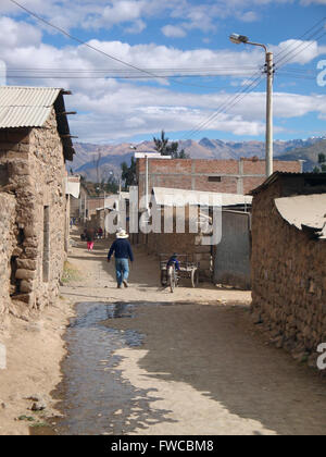 Piccolo villaggio al Canyon del Colca in Perù ( America del Sud) Foto Stock