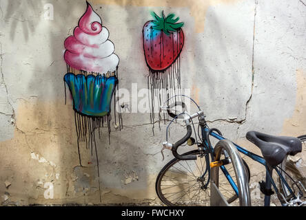 Graffiti a Mohiliver Street a Tel Aviv city, Israele Foto Stock