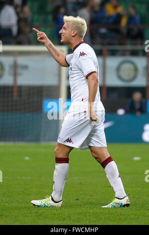 Milano, Italia. 3 Aprile 2016: Maxi Lopez festeggia alla fine della serie di un Match tra FC Internazionale e Torino FC a Giuseppe Meazza. Credito: Nicolò Campo/Alamy Live News Foto Stock