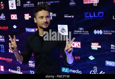 Mosca, Russia. 3 Aprile, 2016. In Russia la representer Sergey Lazarev assiste Eurovision 2016 russo pre-party a Mosca, Russia, Aprile 3, 2016. Eurovision Song Contest finale si terrà a Stoccolma il 14 maggio. (Foto di Pavel Bednyakov) Credito: Pavel Bednyakov/Alamy Live News Foto Stock