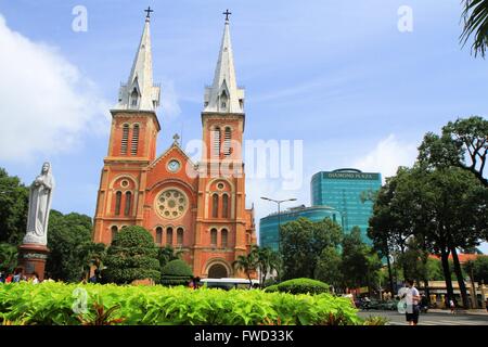 La cattedrale di Notre Dame Basilica di Saigon Vietnam Asia Foto Stock