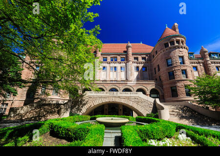 Il Museo Americano di Storia Naturale con il blu del cielo Foto Stock