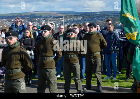 I dissidenti repubblicani commemorare il centenario del 1916 Pasqua in aumento in Londonderry, Irlanda del Nord Foto Stock