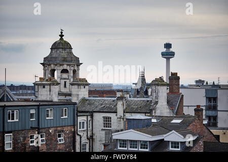 Vista panoramica della città dalla Royal Liverpool Ospedali universitari di liverpool Radio City Tower (noto anche come San Giovanni beacon) è un Foto Stock