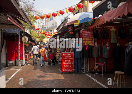 Personalizzare i negozi sulla strada Pagoda in Chinatown, Singapore Foto Stock