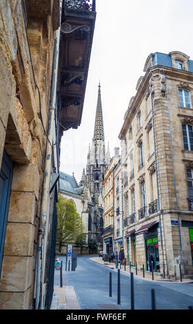 Campanile della Basilica di San Michele. Bordeaux, Francia. Foto Stock