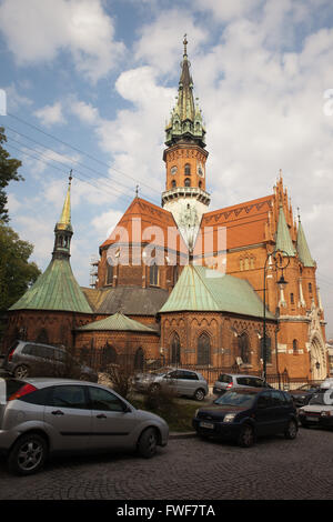 San Giuseppe Chiesa architettura revival gotico a Cracovia, Polonia Foto Stock