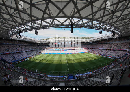 Nizza. 12 Giugno, 2016. La Francia. Campionati Europei di calcio. La Polonia contro l'Irlanda del Nord. Riviera di Allianz Stadium © Azione Sport Plus/Alamy Live News Foto Stock