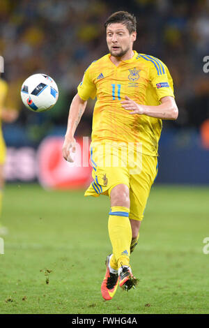 Lille, Francia. 12 Giugno, 2016. Campionati Europei di calcio. Germania contro l'Ucraina. 11 Yevhen Seleznyov (ukr) Credito: Azione Sport Plus/Alamy Live News Foto Stock