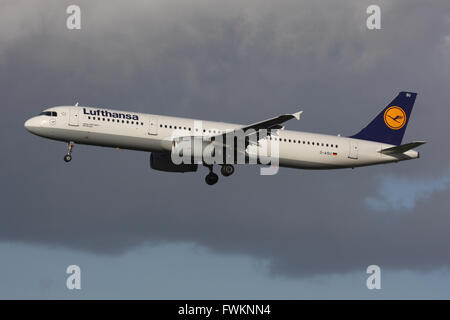 LUFTHANSA GERMAN A321 Foto Stock