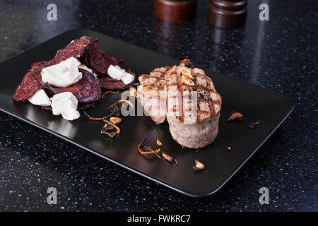 Carne di maiale alla griglia bistecca Foto Stock