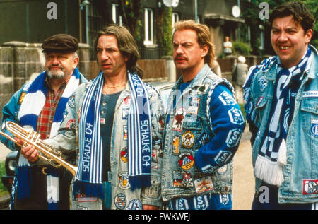 Fußball ist unser Leben, Deutschland 2000, Regie: Tomy Wigand, Darsteller: (v. l.) Walter Gontermann (?), Ralf Richter, Uwe Ochsenknecht, Oscar Ortega Sanchez, Foto Stock