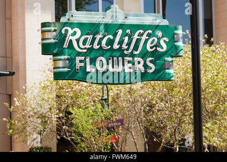 Ratcliffe fiori del segno, conservate su Tryon Street, Charlotte, North Carolina, STATI UNITI D'AMERICA Foto Stock