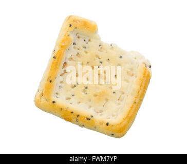Quadrato tratteggiato cracker isolato su uno sfondo bianco Foto Stock