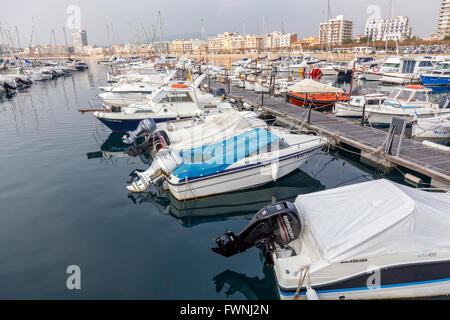 Imbarcazioni spagnole in porto Palamos Foto Stock