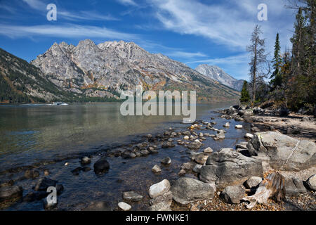 WY01455-00...WYOMING - Jenny lago situato sul bordo della Teton gamma nel Parco Nazionale di Grand Teton. Foto Stock