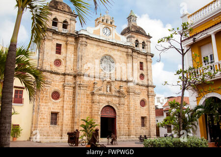 San Pedro Claver la Chiesa e la piazza Foto Stock