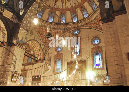 Turchia, Istanbul, Bayezit moschea, interno Foto Stock