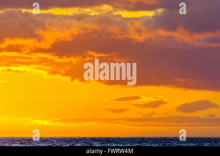 Tramonto su Maui Oceano Pacifico Foto Stock
