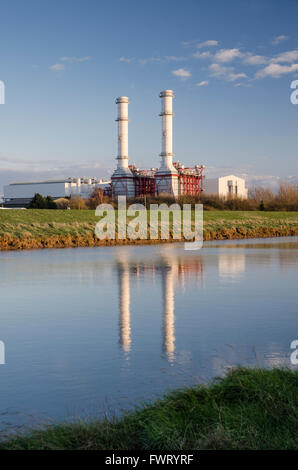 Sutton Bridge Power Station è un 819 alimentato a gas station in Lincolnshire. Costruito nel 1999 da Enron al costo di £337 milioni è Foto Stock